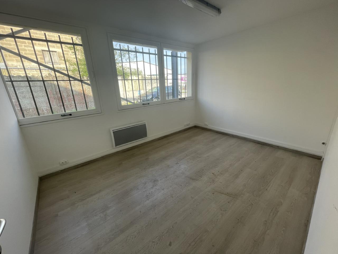 Local d'activité Rennes 340m² Location local d'activité Rennes Ille-et-Vilaine OLACT2202804 1